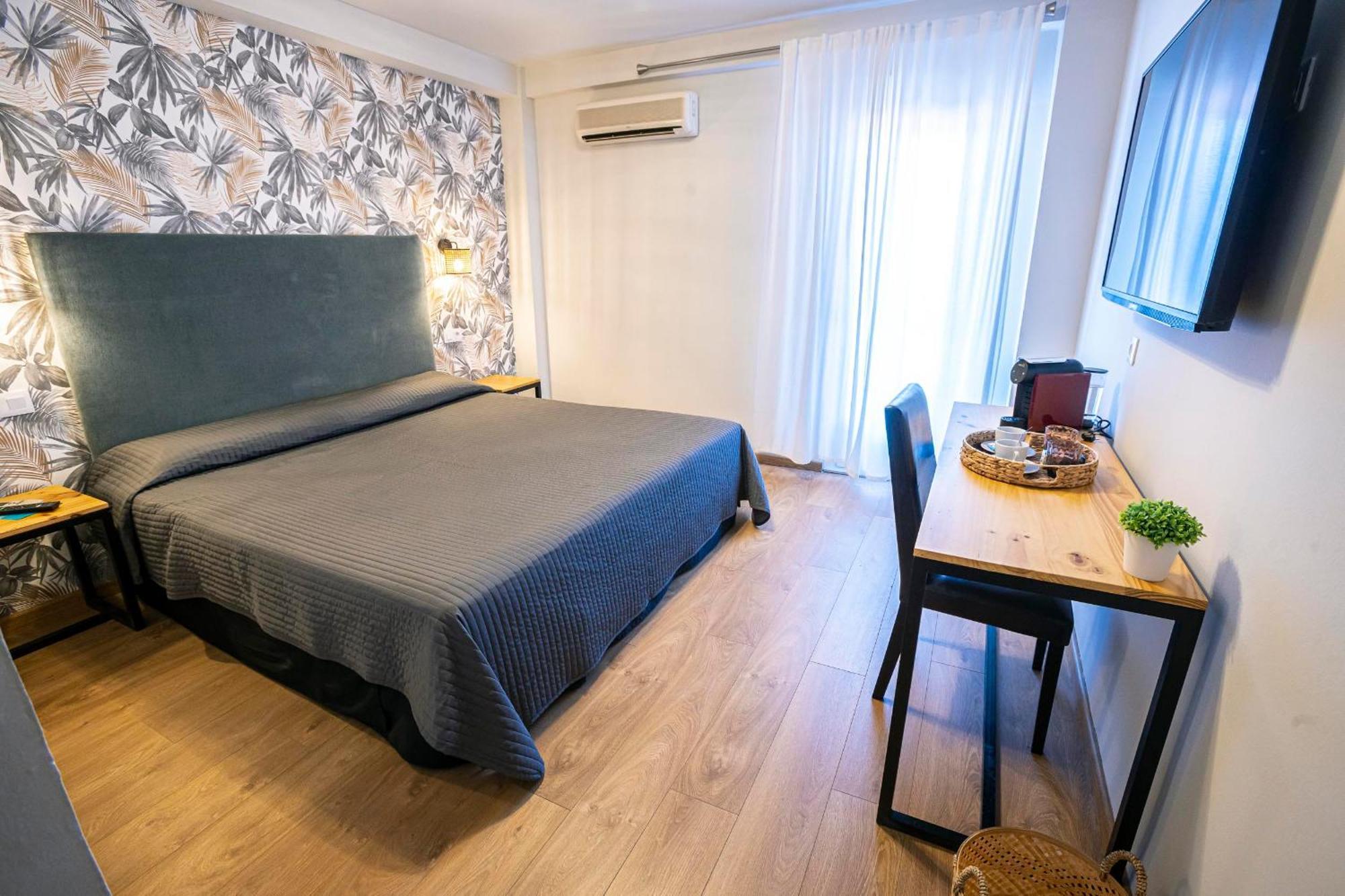 Complejo Roma 호텔 알데아누에바 델 카미노 외부 사진